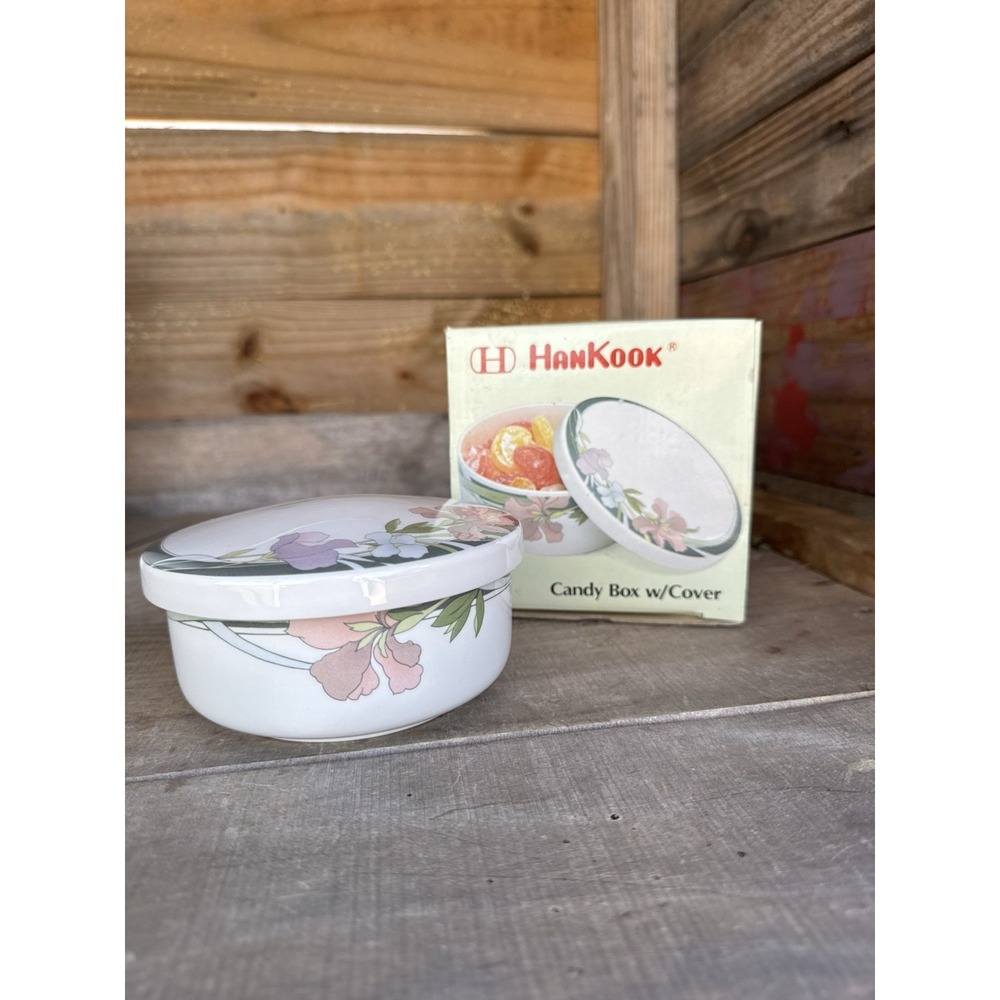 Vintage Hankook Candy Box with Cover‎ - Symphony NIB